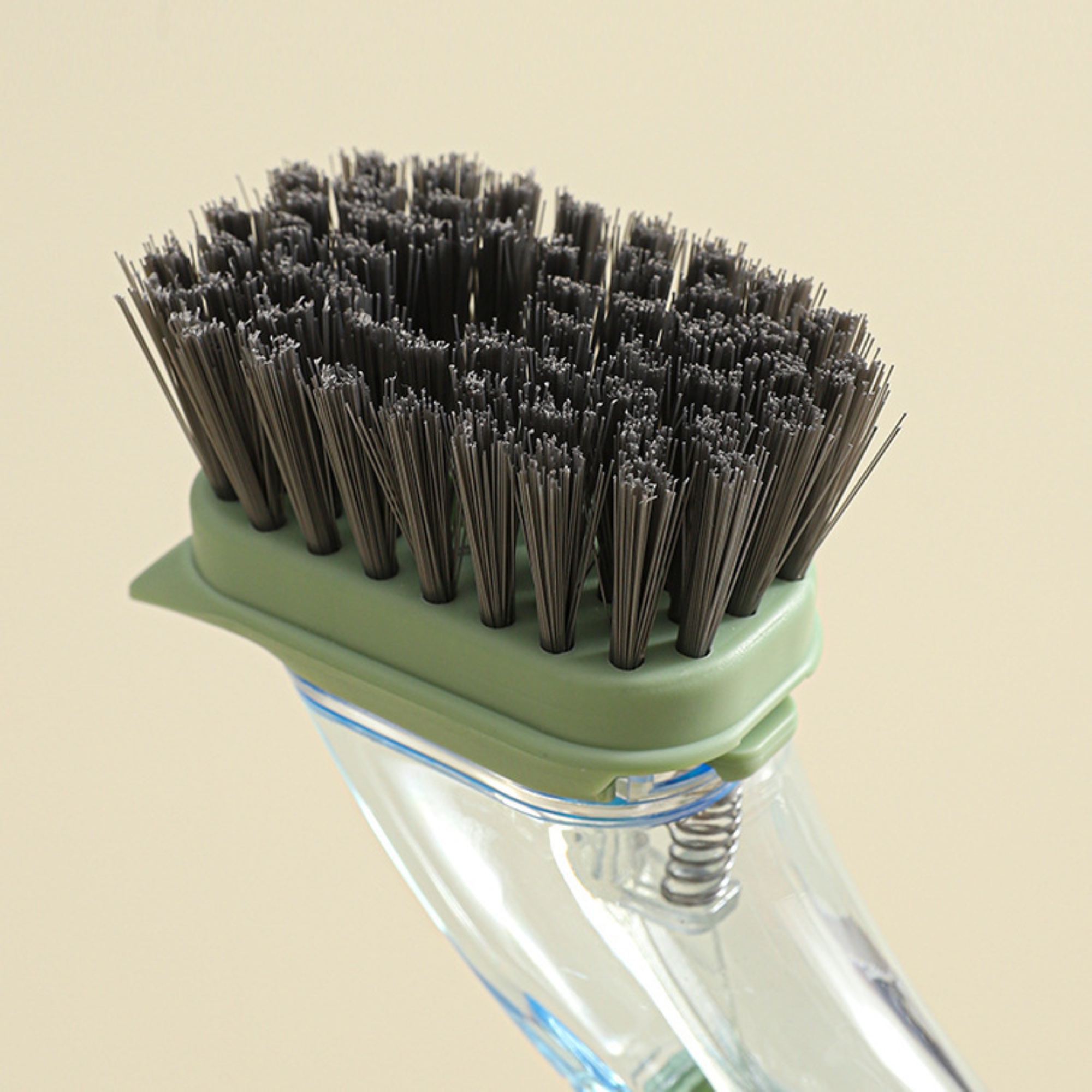 Press-to-add liquid cleaning brush 4