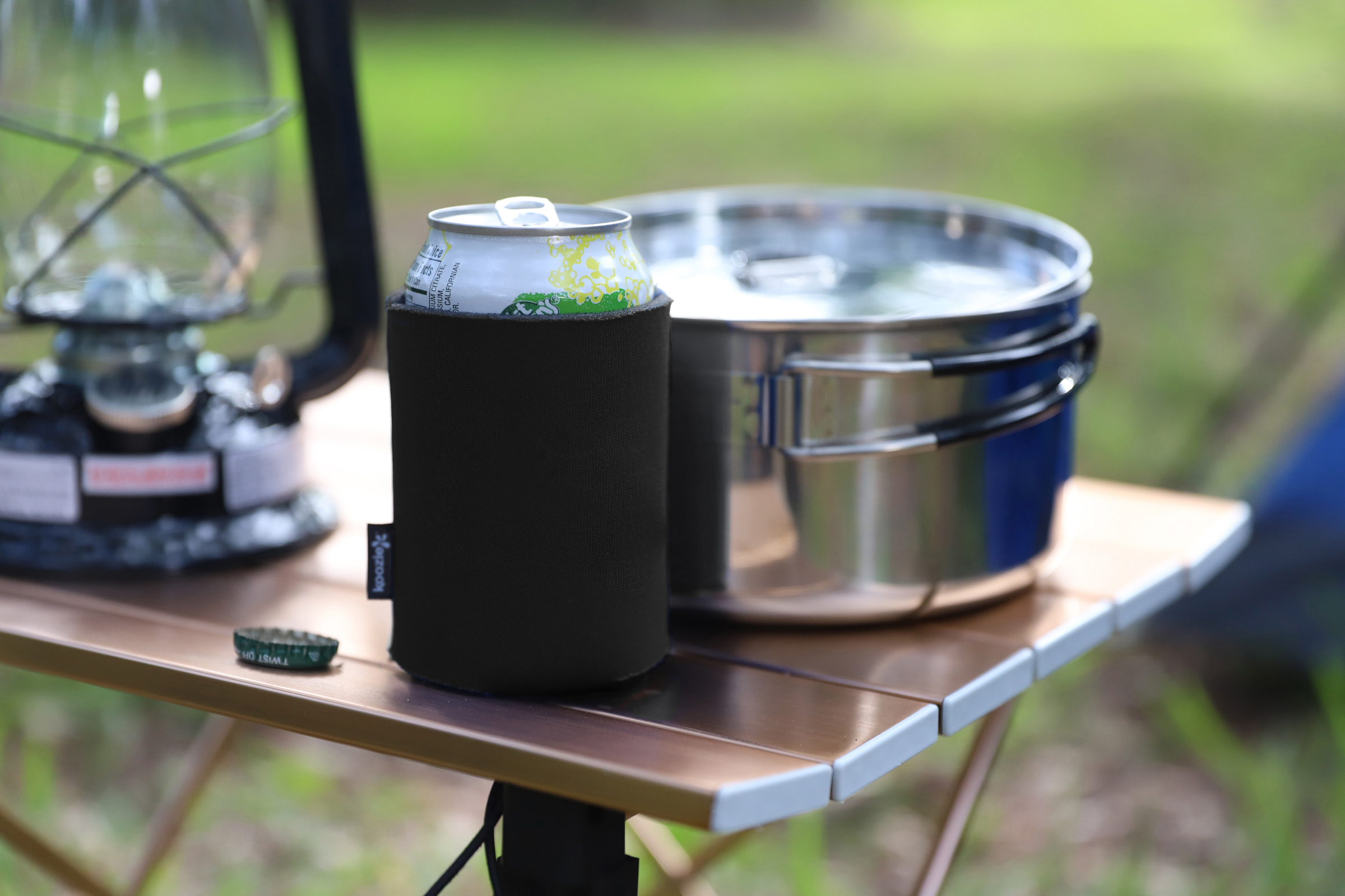 Collapsible Can Cooler