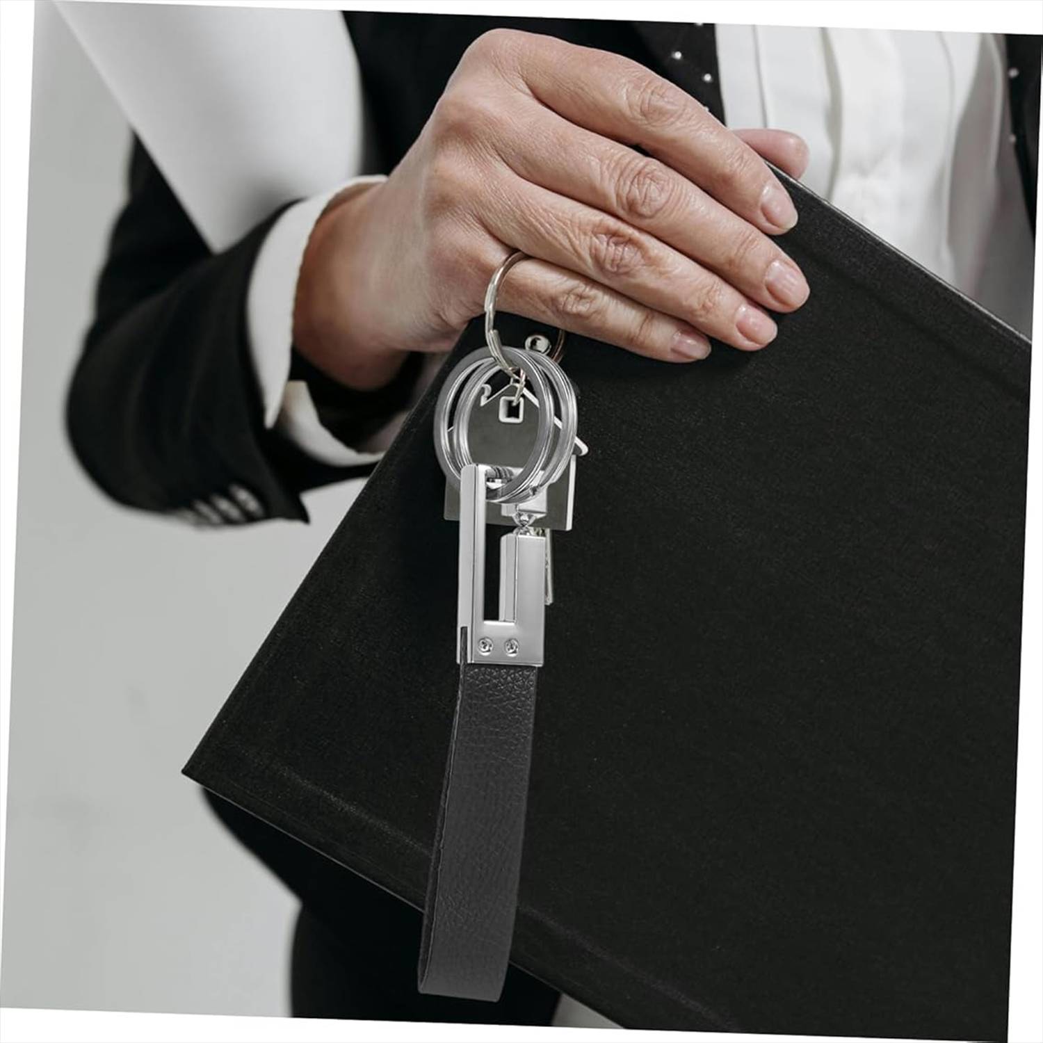 Custom Men's Genuine leather metal creative keychain 5