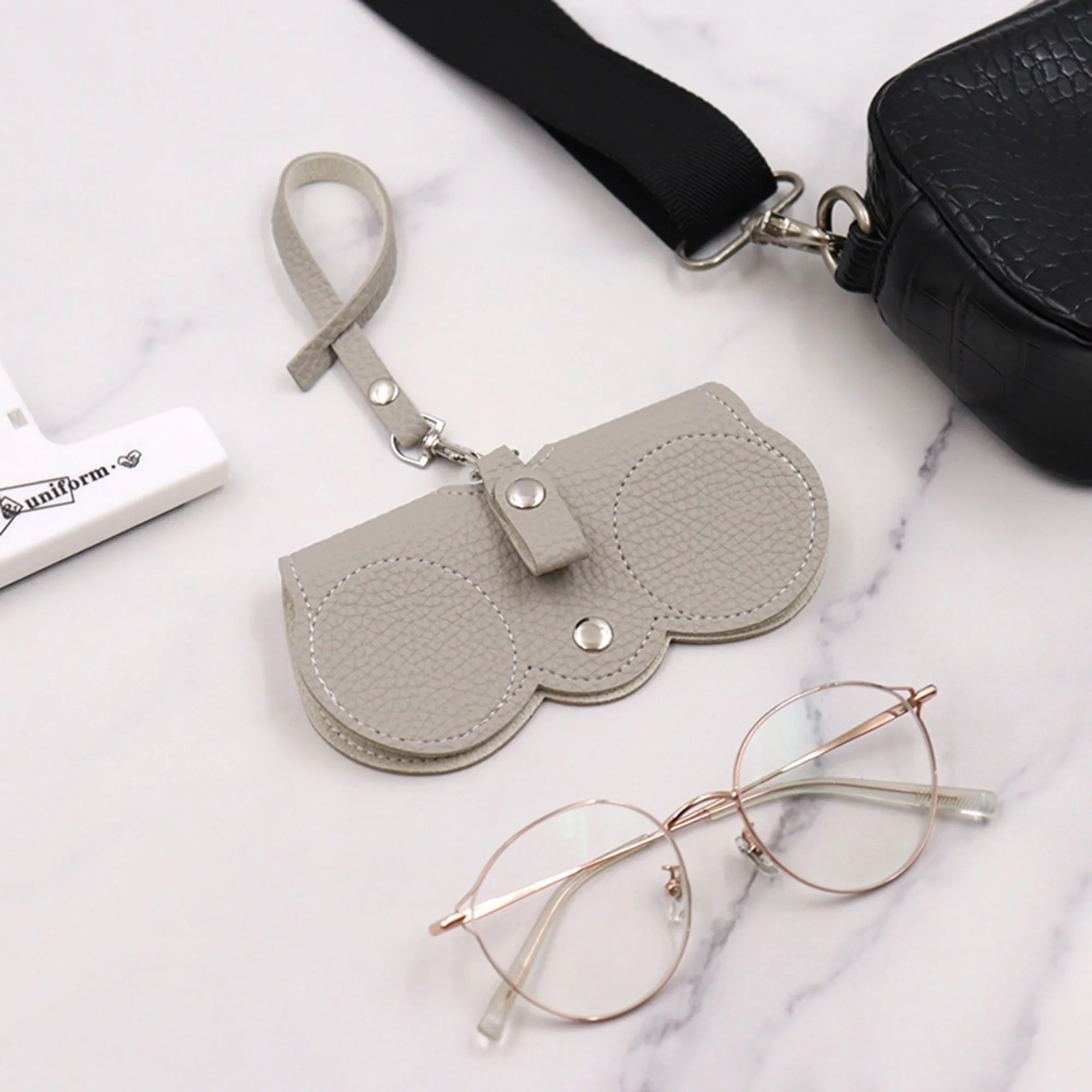 Custom Logo Portable Eyewear Sunglasses Leather Pouch 3