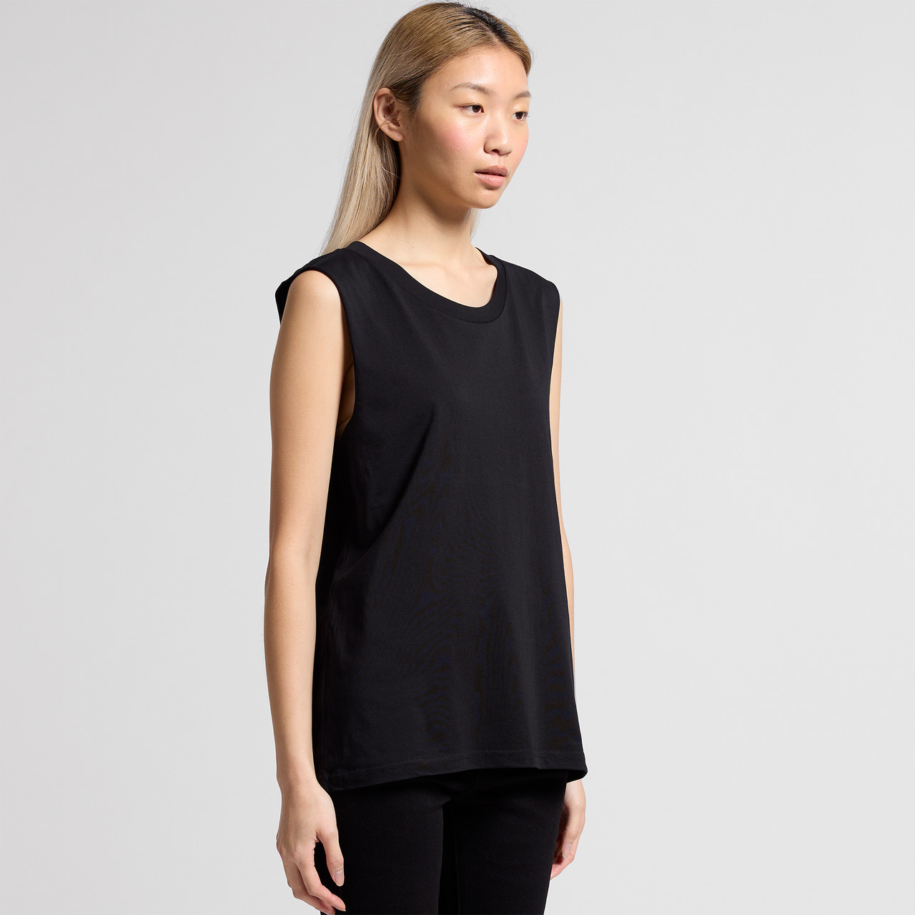 Wo's Upside Tank | 4069 1