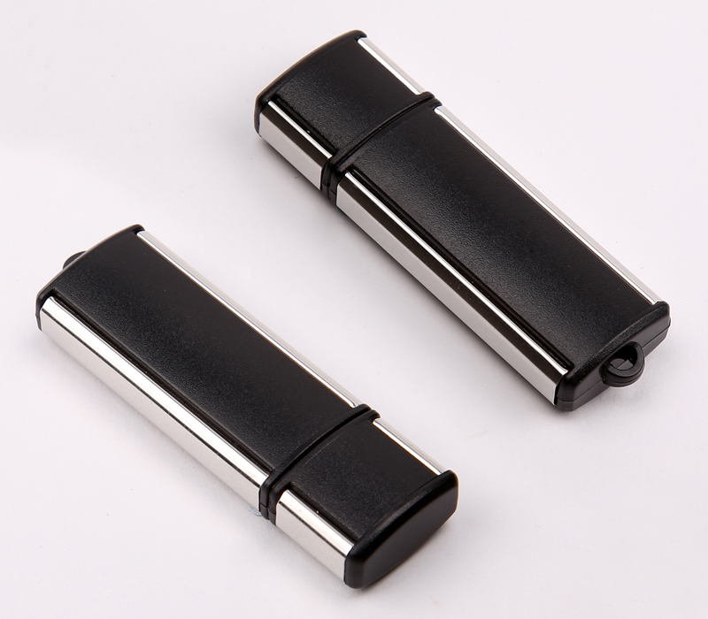 USB Flash Drive with Aluminum Side Trim 3