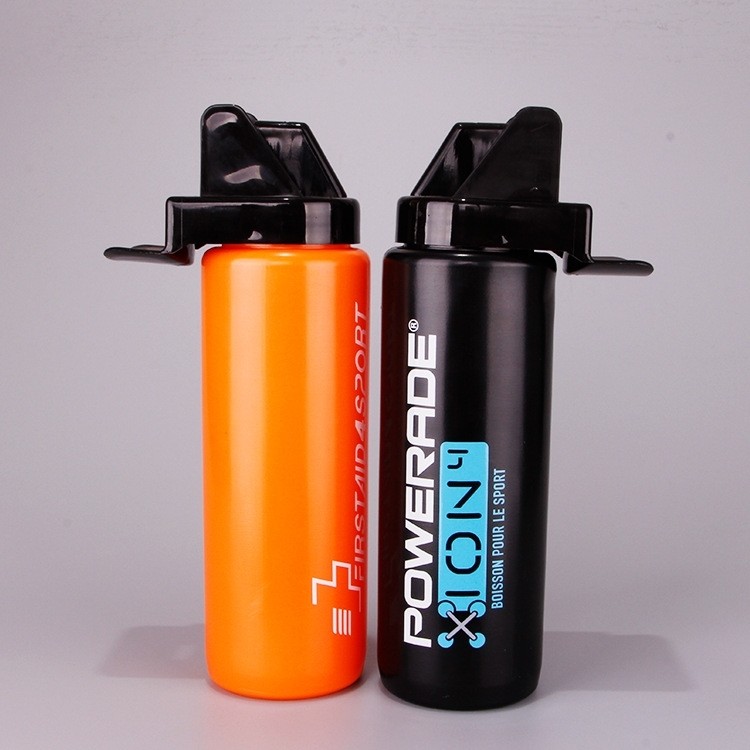 Sports Water Bottle with Squeezing Spray Design 2