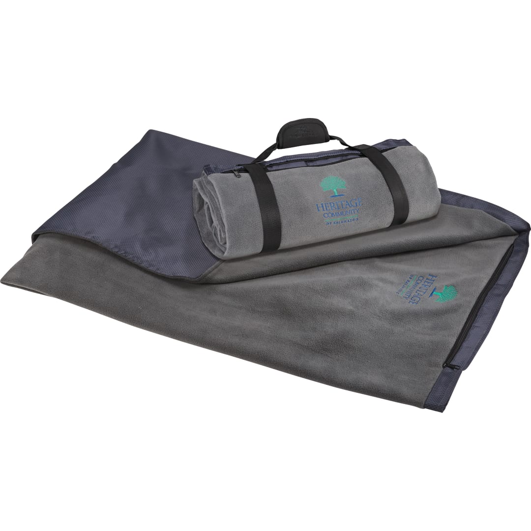 High Sierra® Oversize Picnic Blanket 13