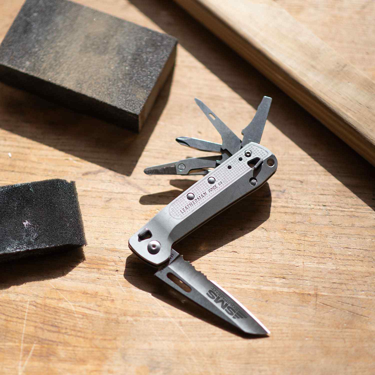 Leatherman® Free™ K4 - Silver 2