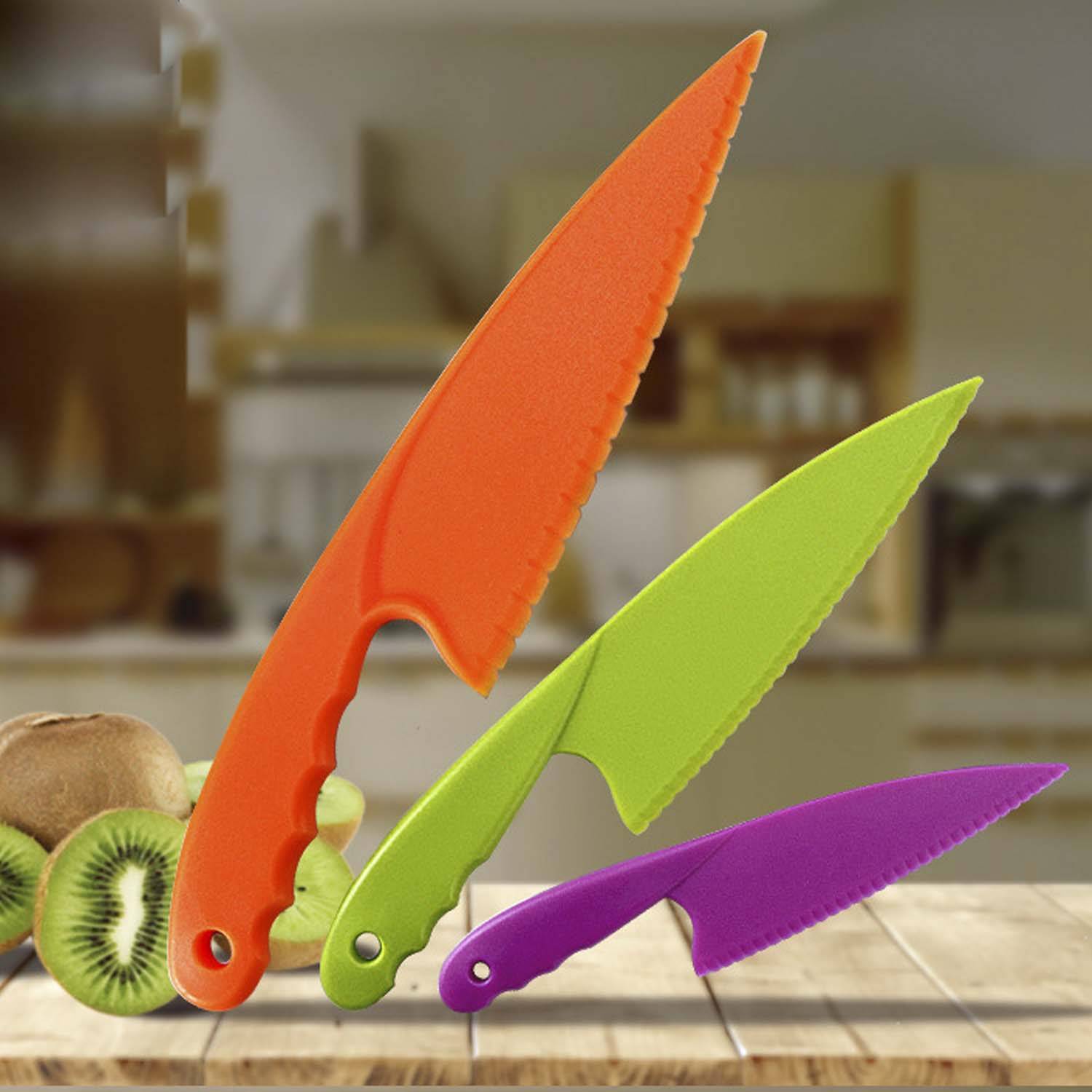 Three Piece Plastic Set 6