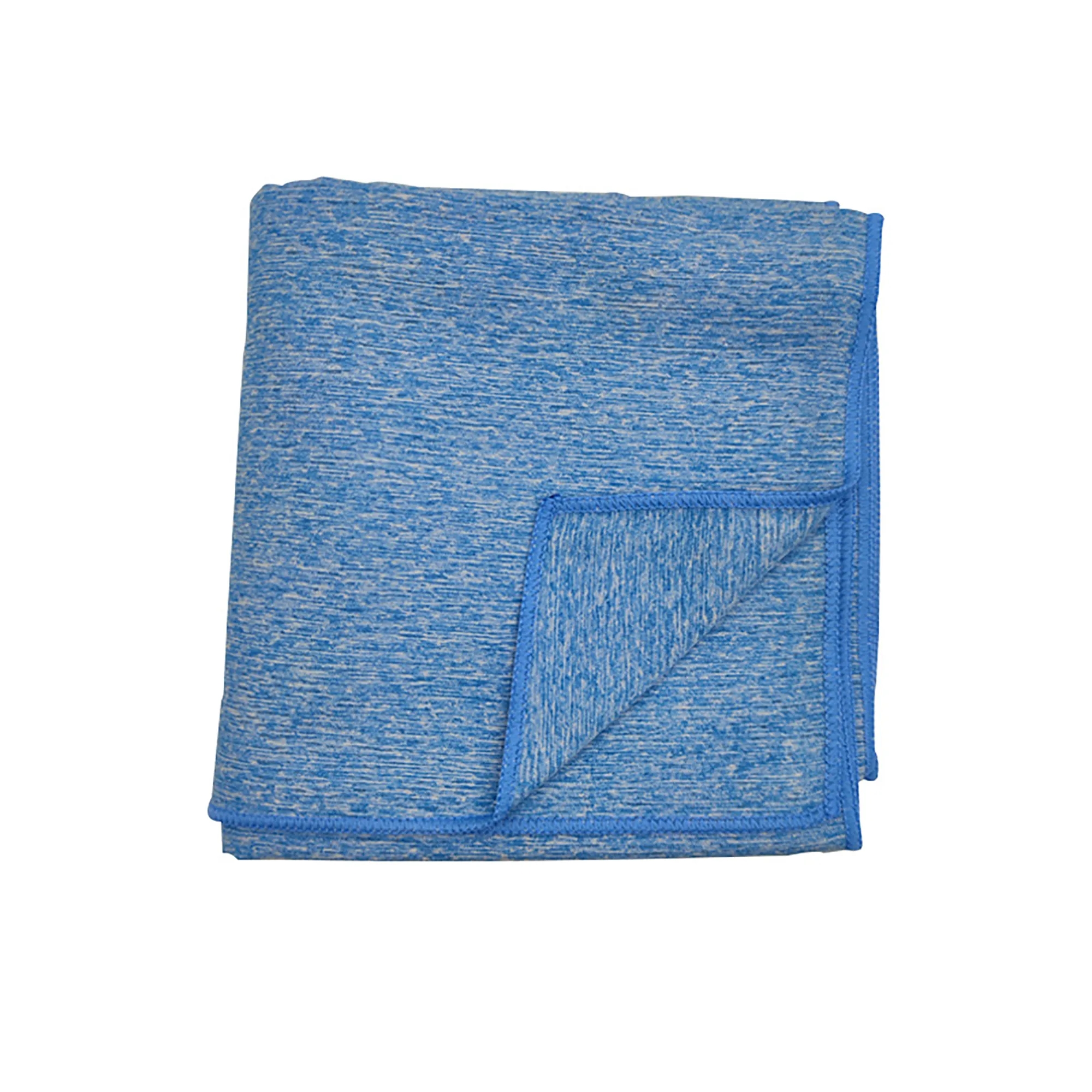 Sand-Free Microfiber Beach Towel 2