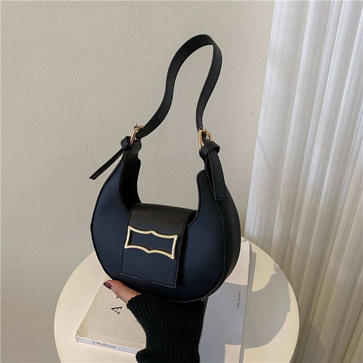 PU Leather Crescent Saddle Tote Bag 2