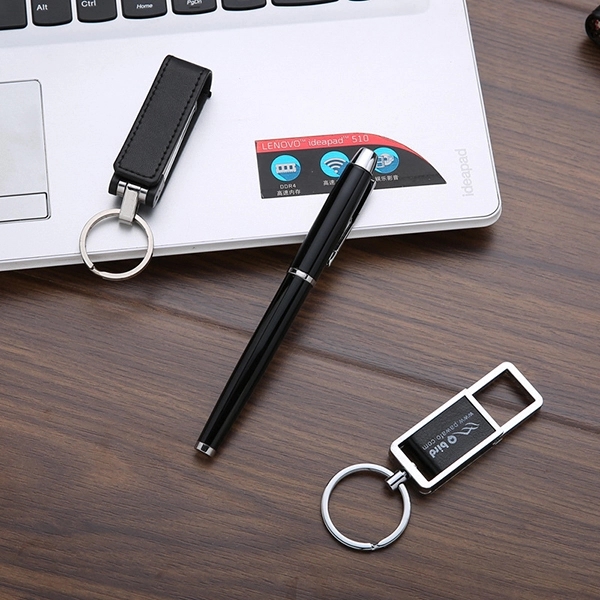 3 In 1 Leather pen Key Chain and Usb gifts Box 4