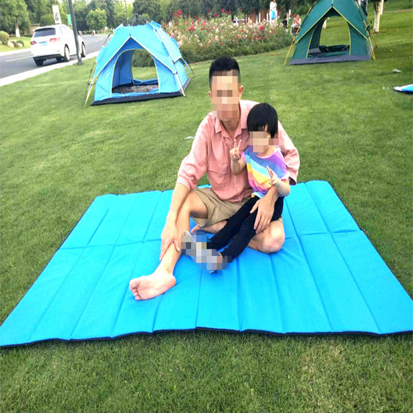 Outdoor Double Picnic Moisture-proof Mat 3