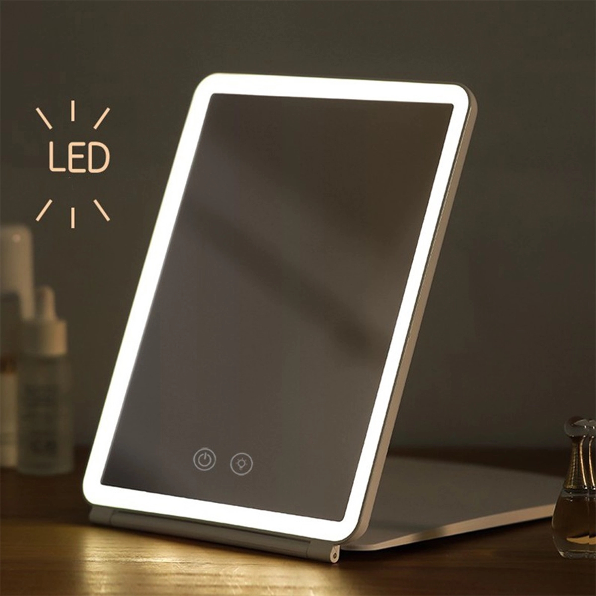 Portable Compact LED Cosmetic Mirror for Women Traveling 5