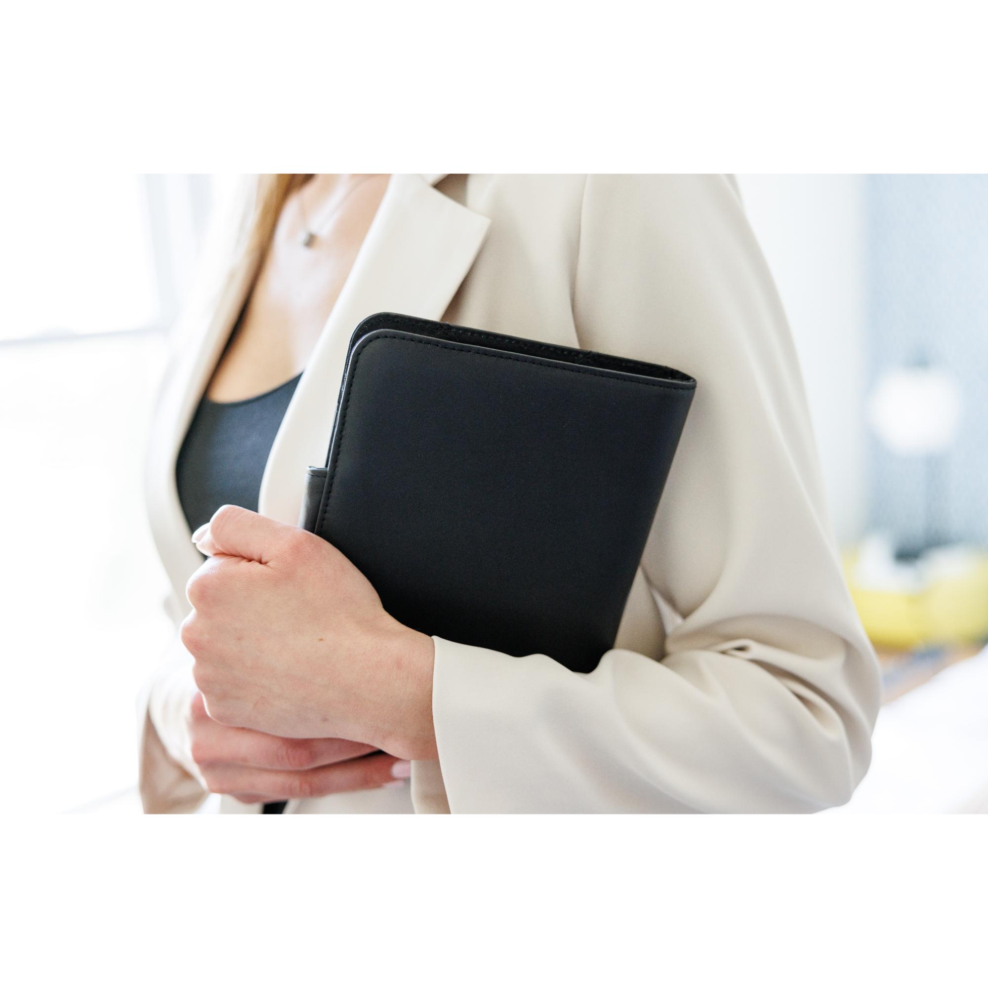 Travis & Wells® Envoy Junior Magnet Close Padfolio 2
