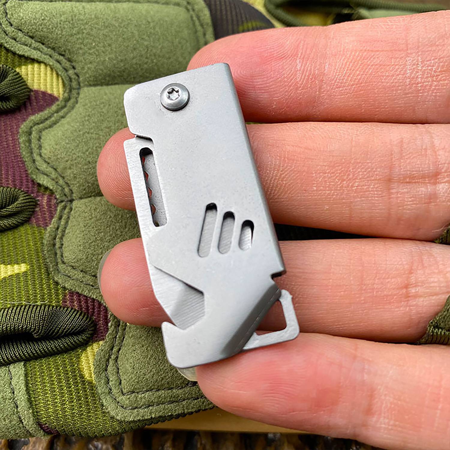 Mini Portable Foldable Stainless Steel Knife Keychain 5