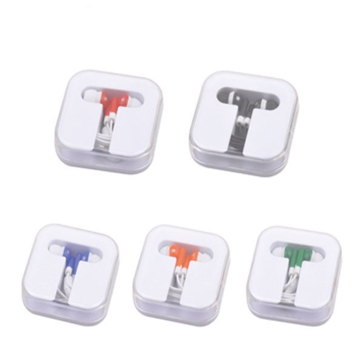 Earbuds In Case 4