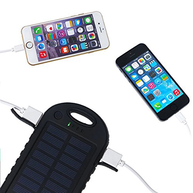 Blacksburg - 4000 mAh WATERPROOF SOLAR POWER BANK 5