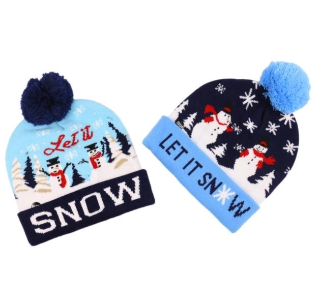 LED Knitted Christmas Beanie 2