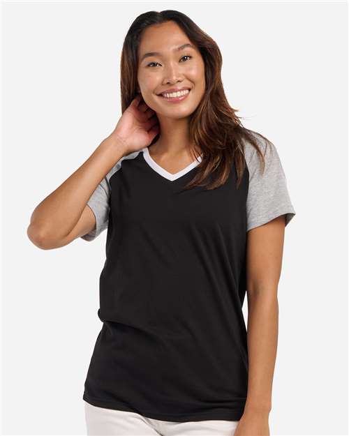Women's Colorblocked V-Neck T-Shirt - BW2204 5