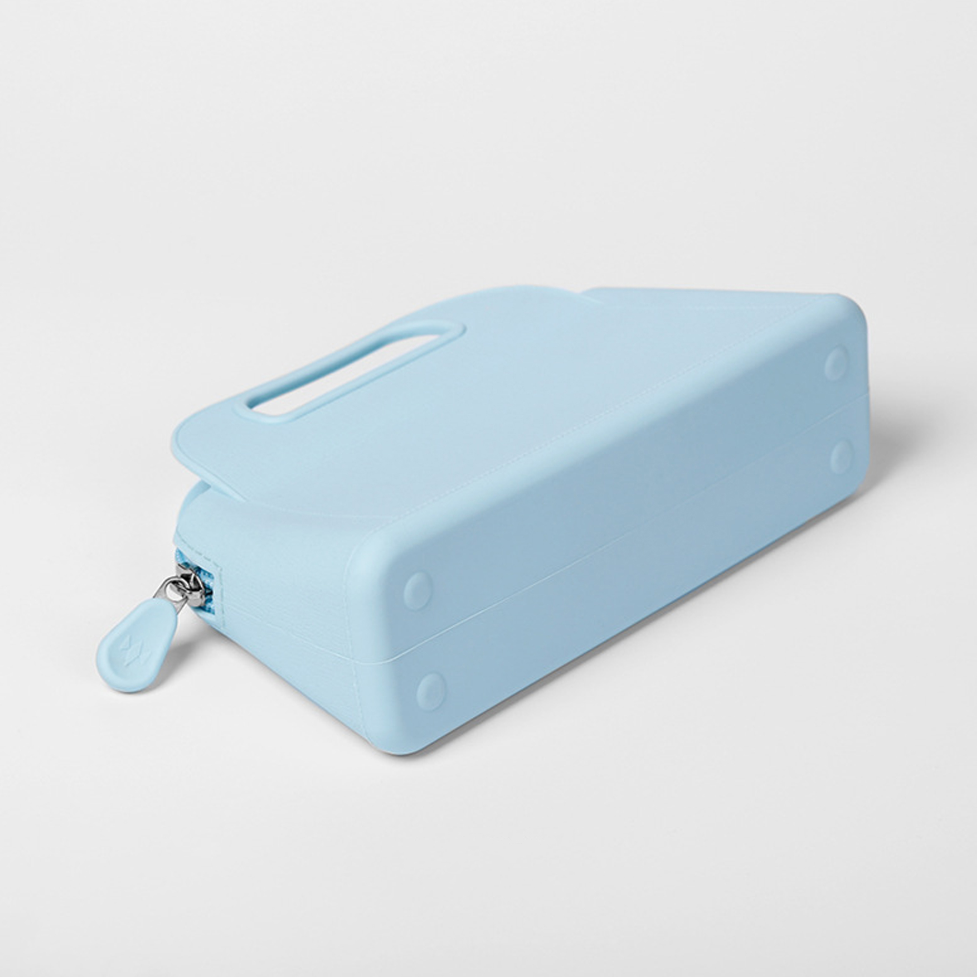 Silicone Travel Makeup Cosmetic Pouch With Handle MOQ20 4