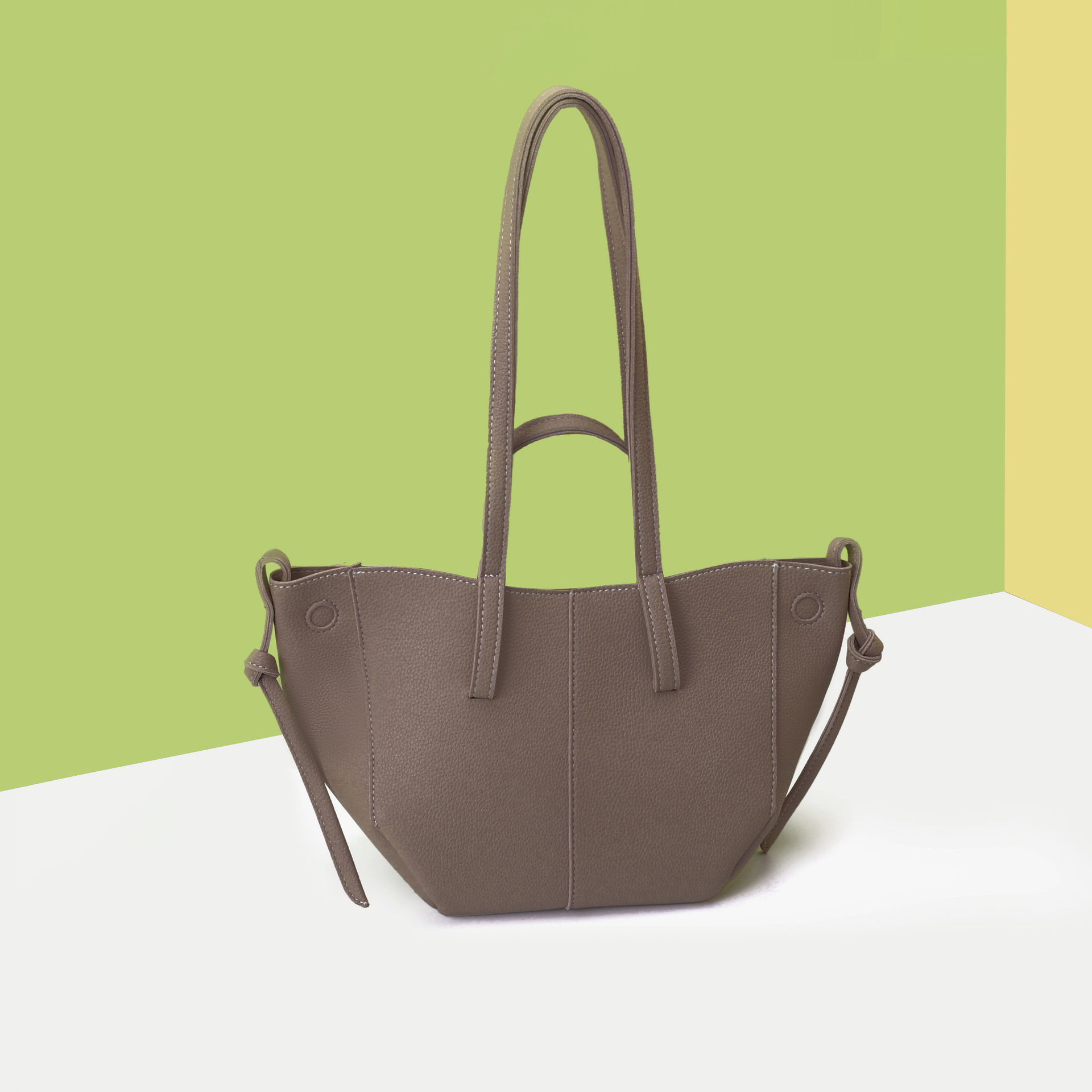 Trendy Elegant Tote Bag 8