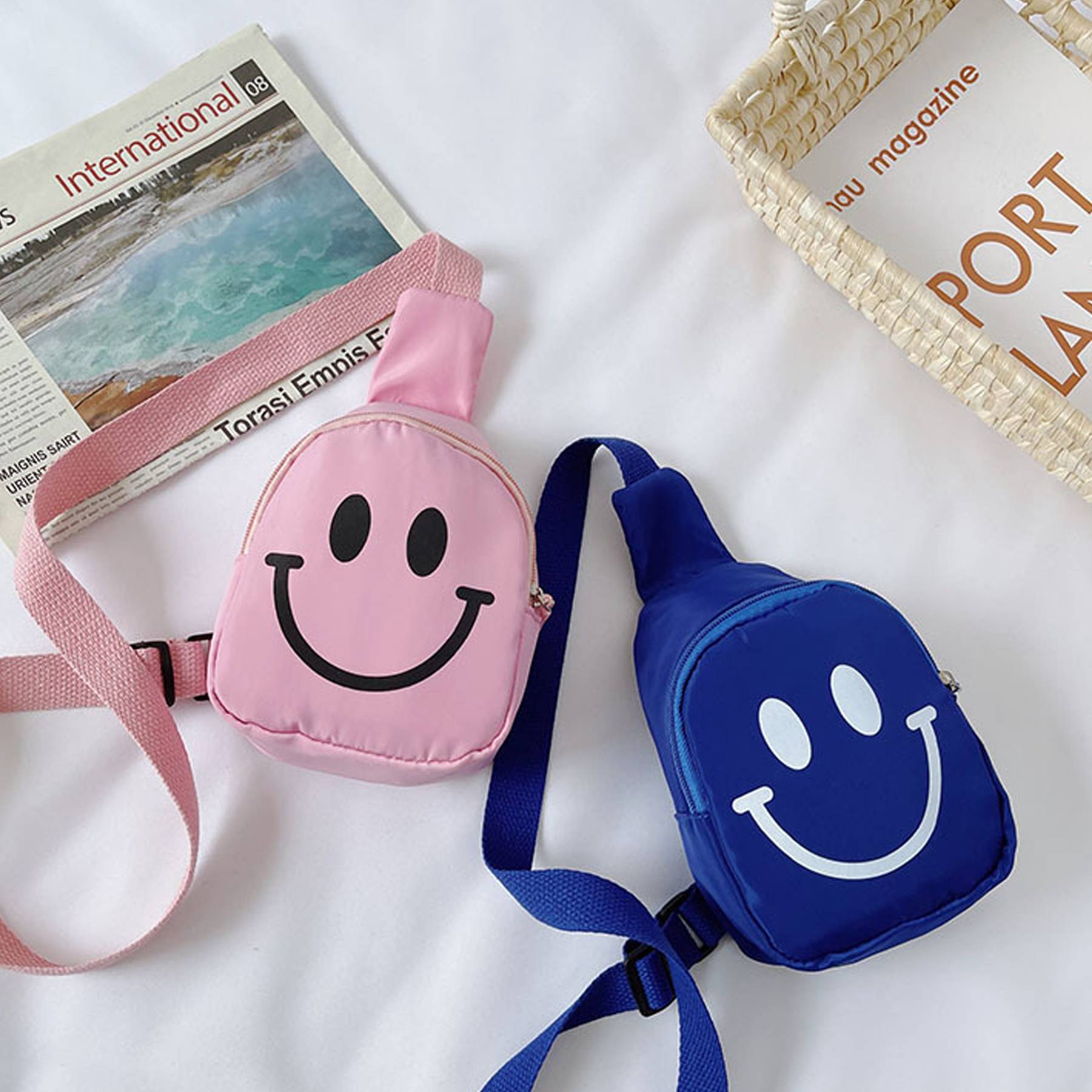 Children's Cute Smiling Face Small Shoulder Bag 6
