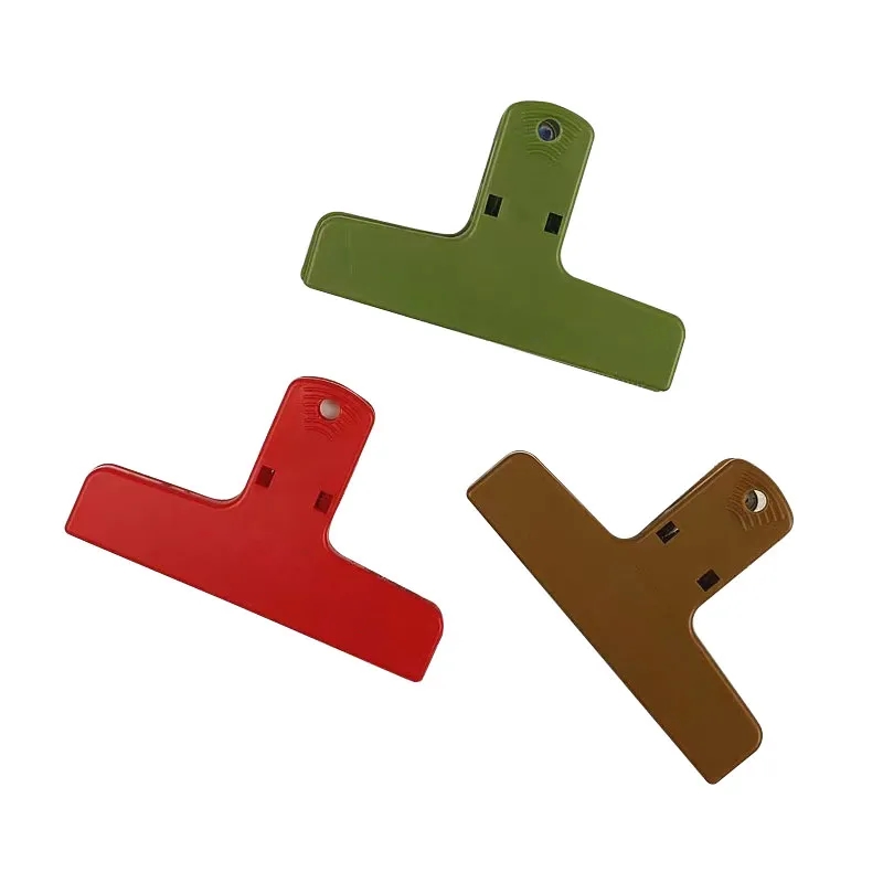 Plastic Magnetic Binder Food Snack Sealer Clip 2