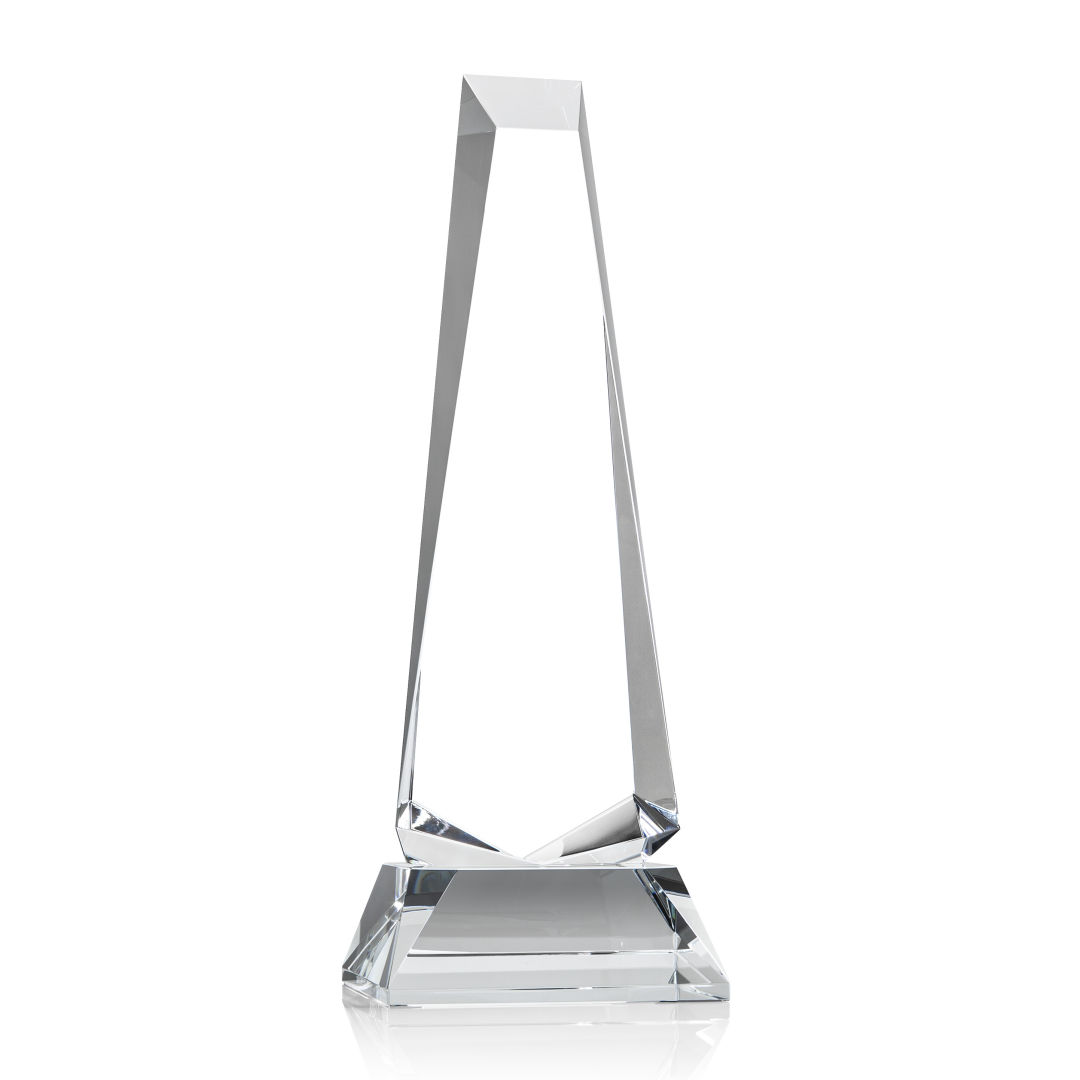 Rustern Obelisk Award on Base - Clear 9