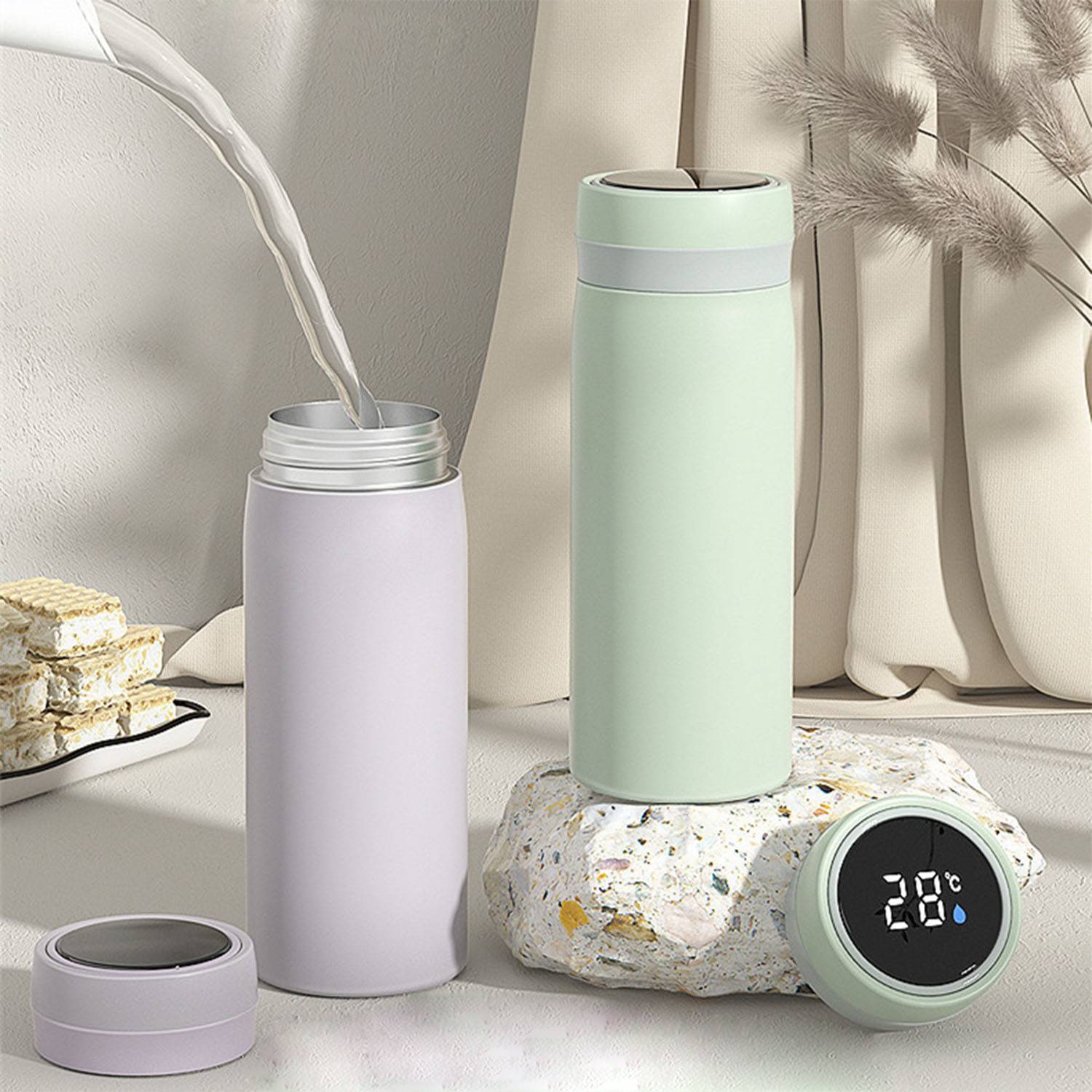 17.6oz Intelligent temperature display insulated bottle 4