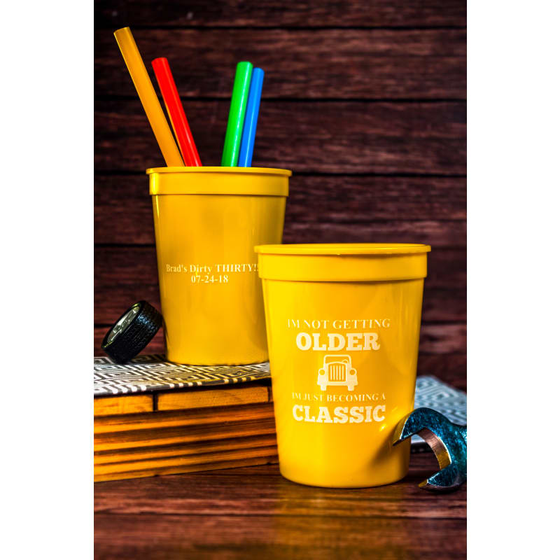 12oz Stadium Cups 10