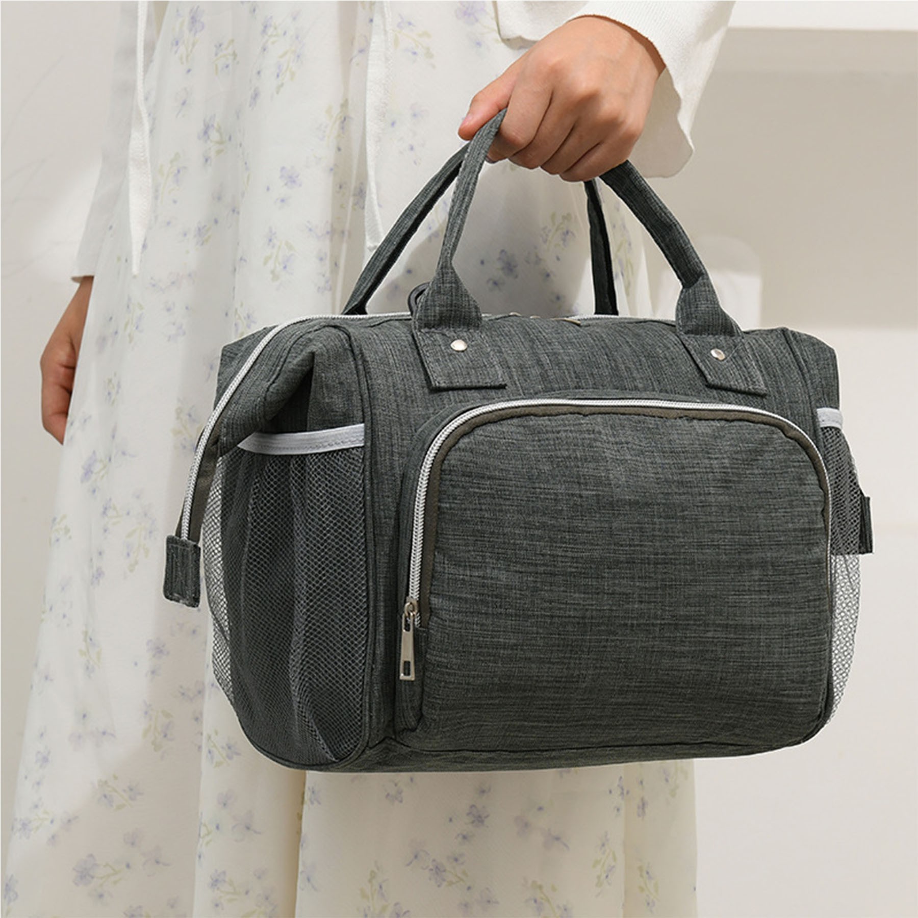 Hand-Held Crossbody Mother And Baby Bag 2