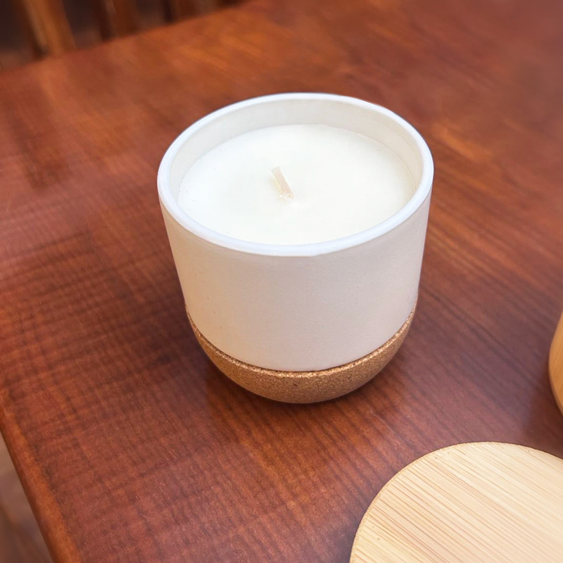 Calm and Relax Cozy Kit with Candle (3 Pieces) 15