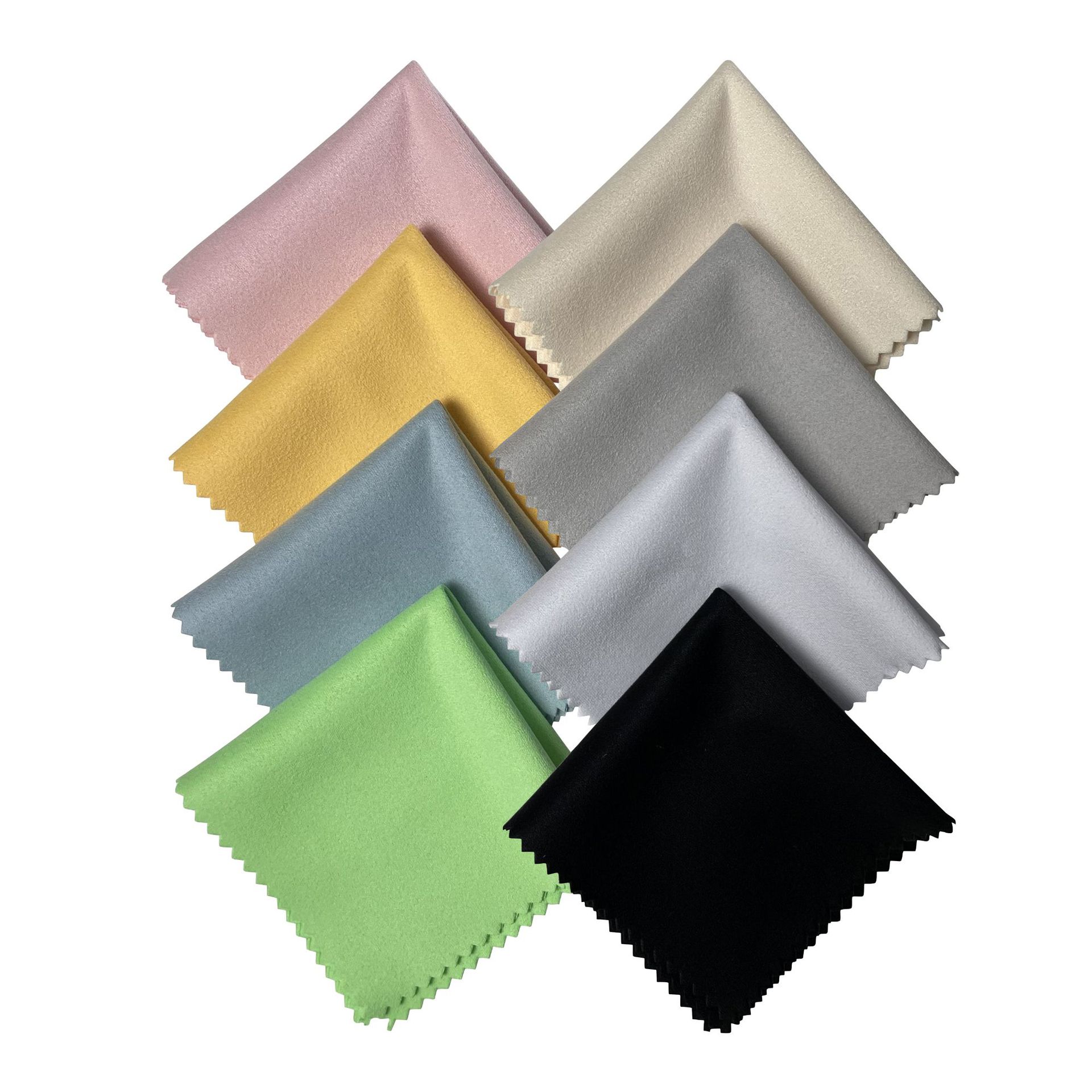 Microfiber cleaning cloth available in a variety of colors 2