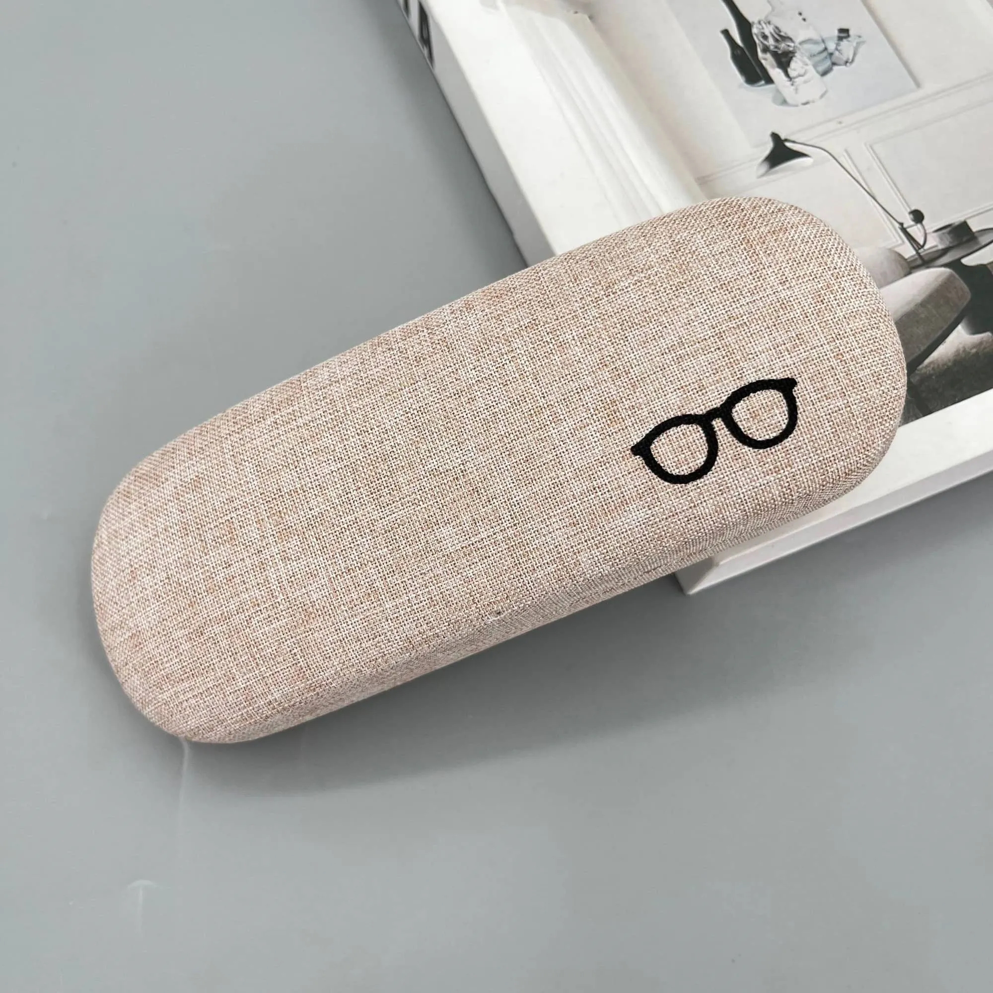 Portable Foldable Triangular Eyeglass Case 8