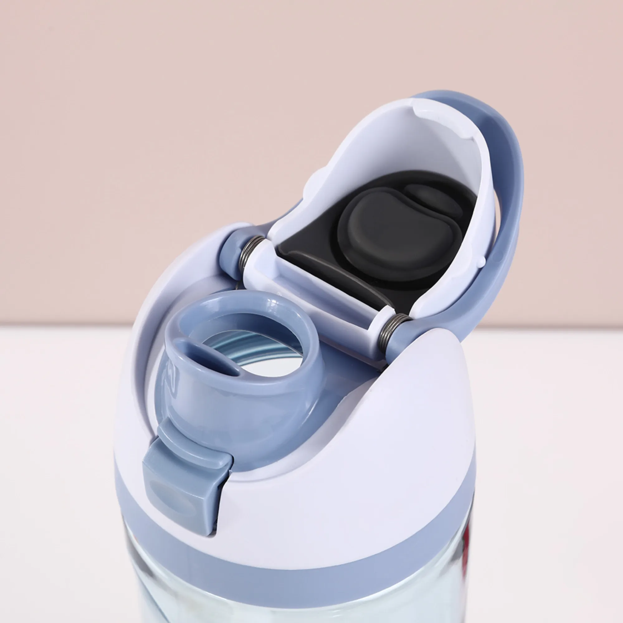 Colorful Transparent Plastic Water Bottles with Straw 3