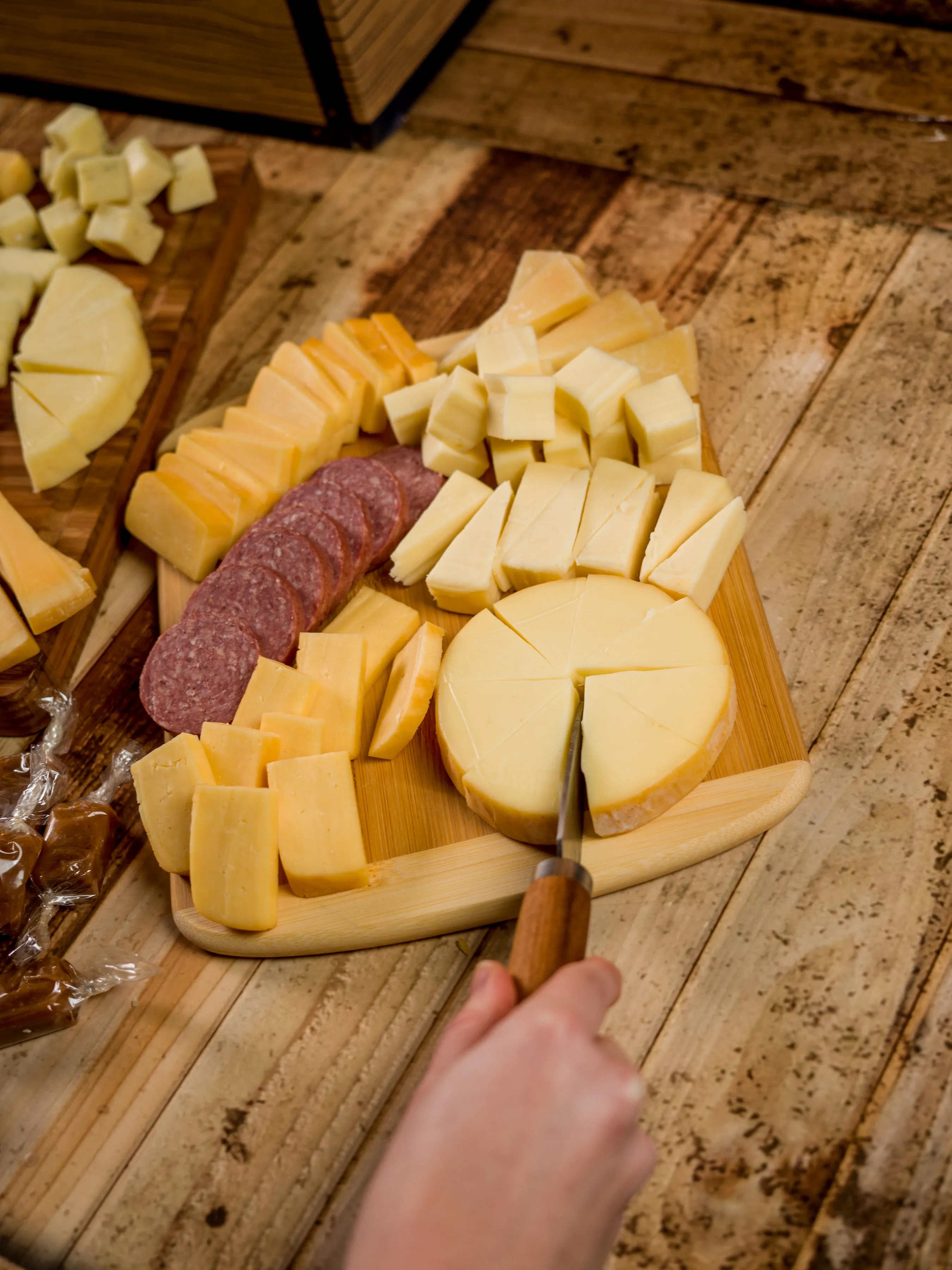 Cheese Bros. Deluxe Taste of Wisconsin Gift Pack 3