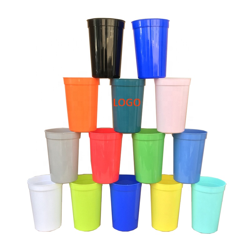Stadium Cups 1