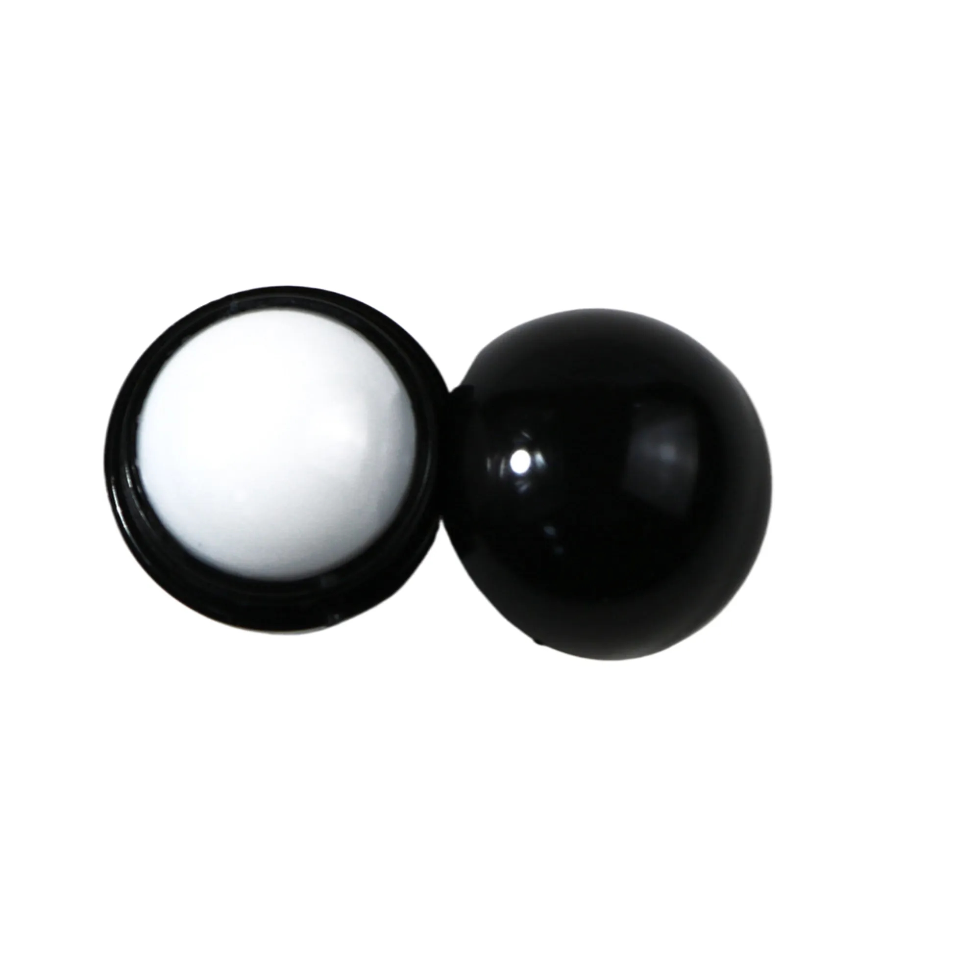 MOQ50 Creative Fruit Scented Round Ball Lip Balm 16