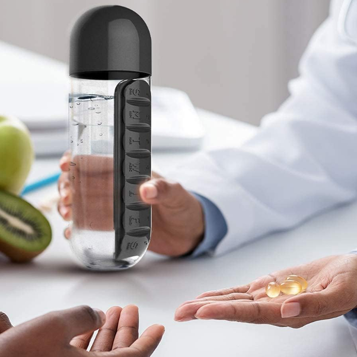 2-in-1 Pill Organizer Water Bottle 6