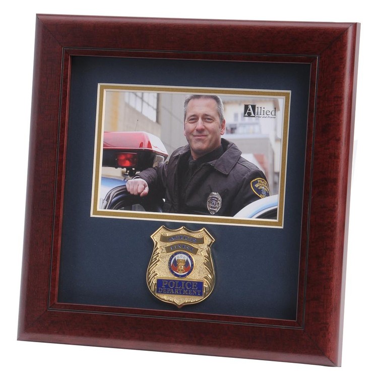 Police Department Medallion 4-Inch by 6-Inch Landscape Picture Frame 1