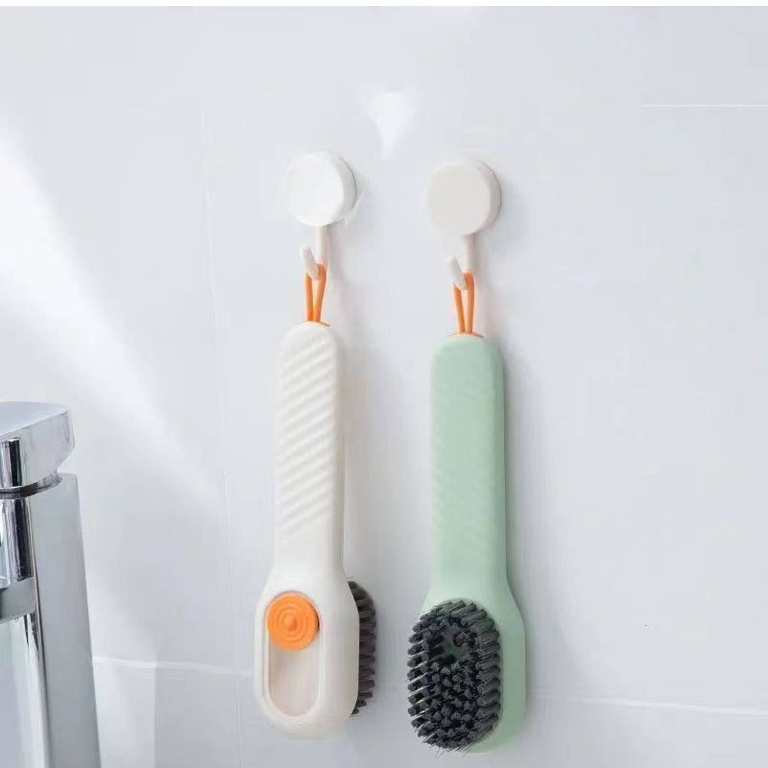 Multi Functional Liquid Shoe Brush 6