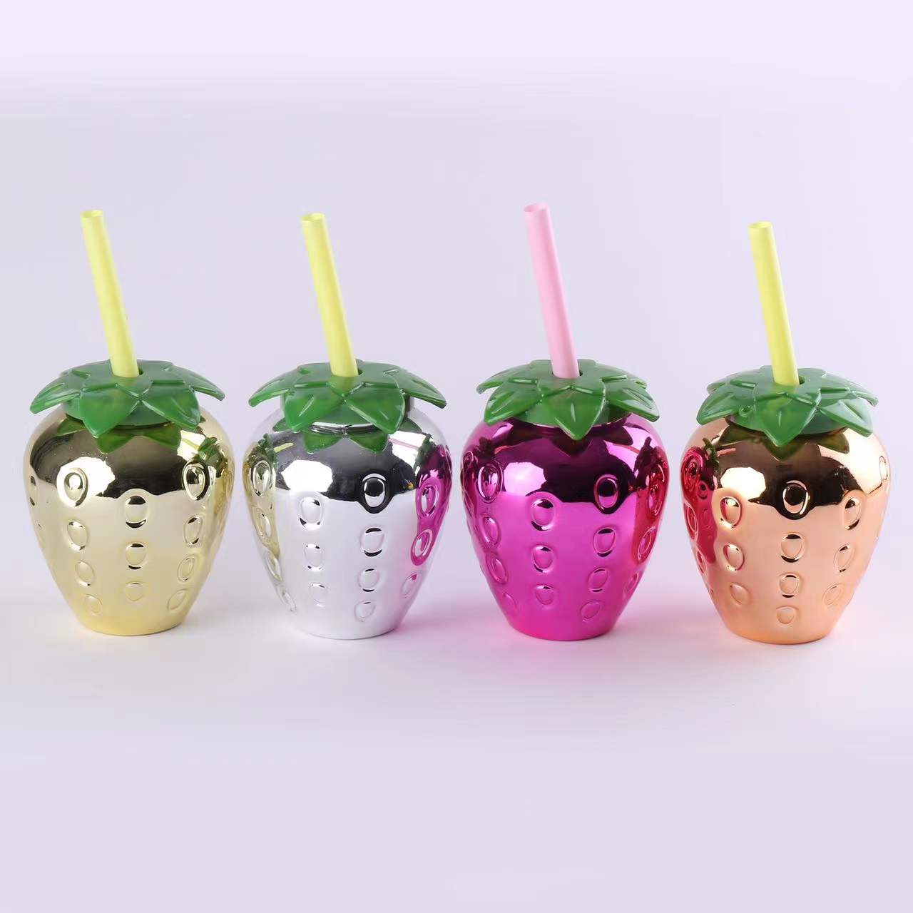 17Oz Strawberry Disco Ball Cups 2