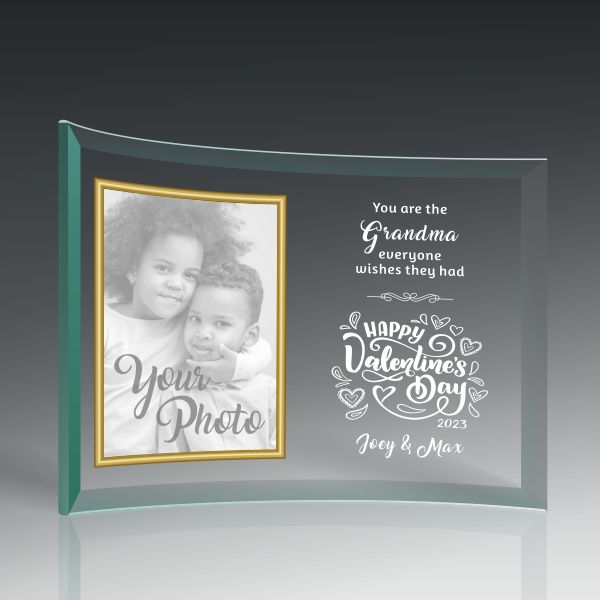 Curved Picture Frame 3