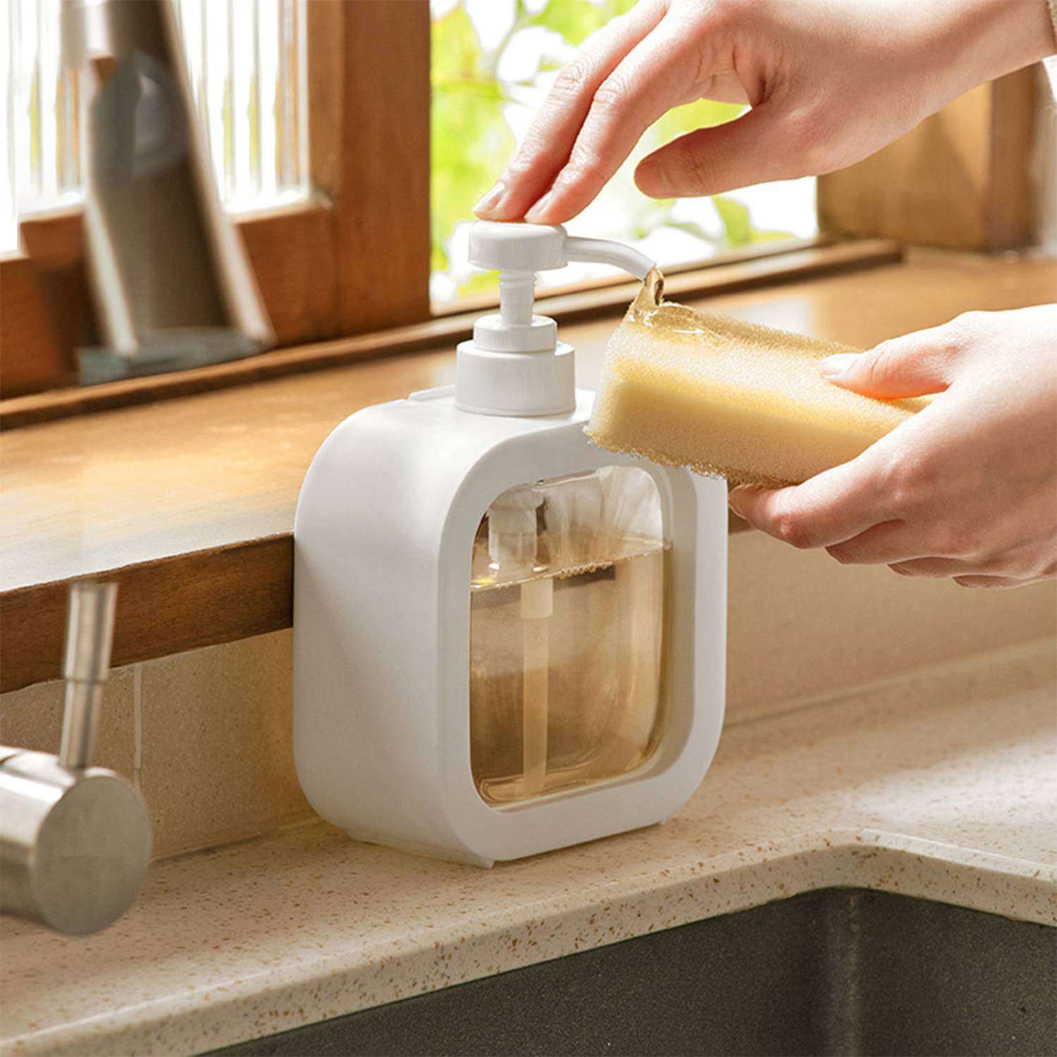 Clear dispenser bottle 5