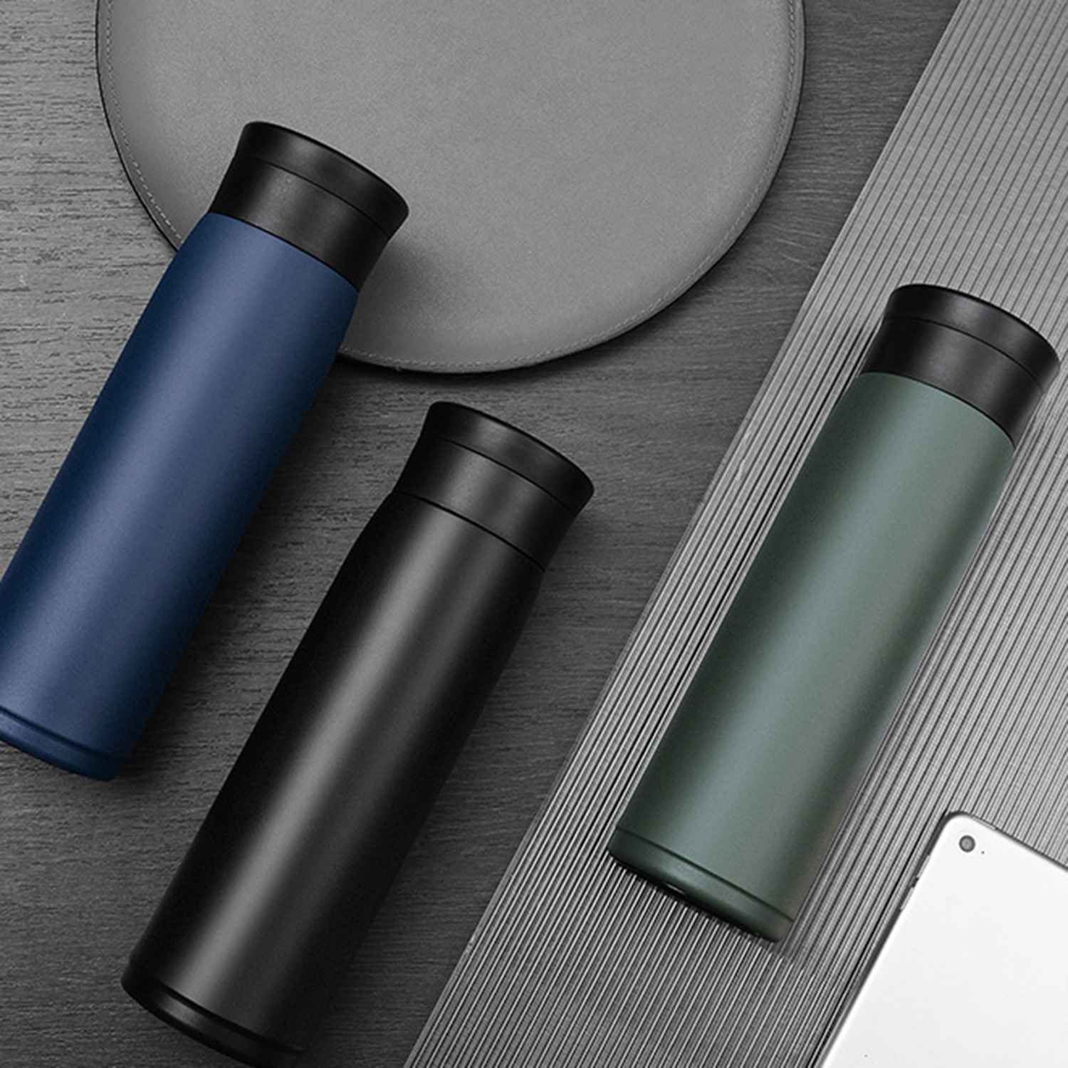 Double Wall Vacuum Stainless Steel Insulated Water Bottle 3