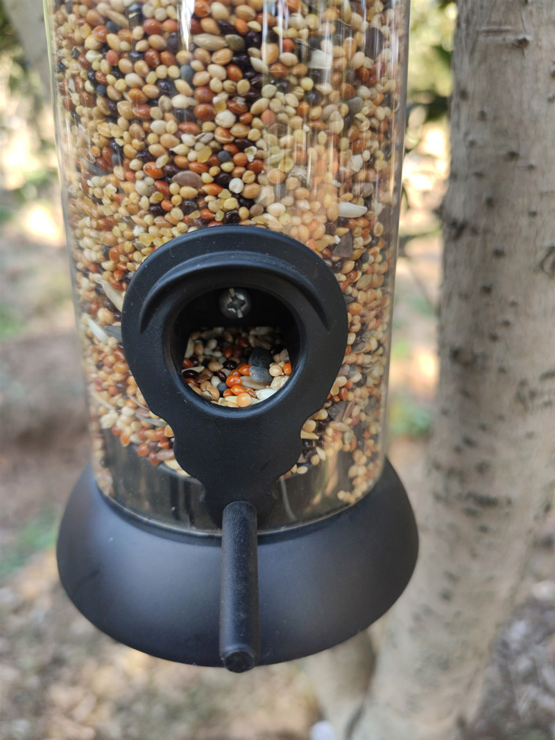Birds Tube Feeders 4