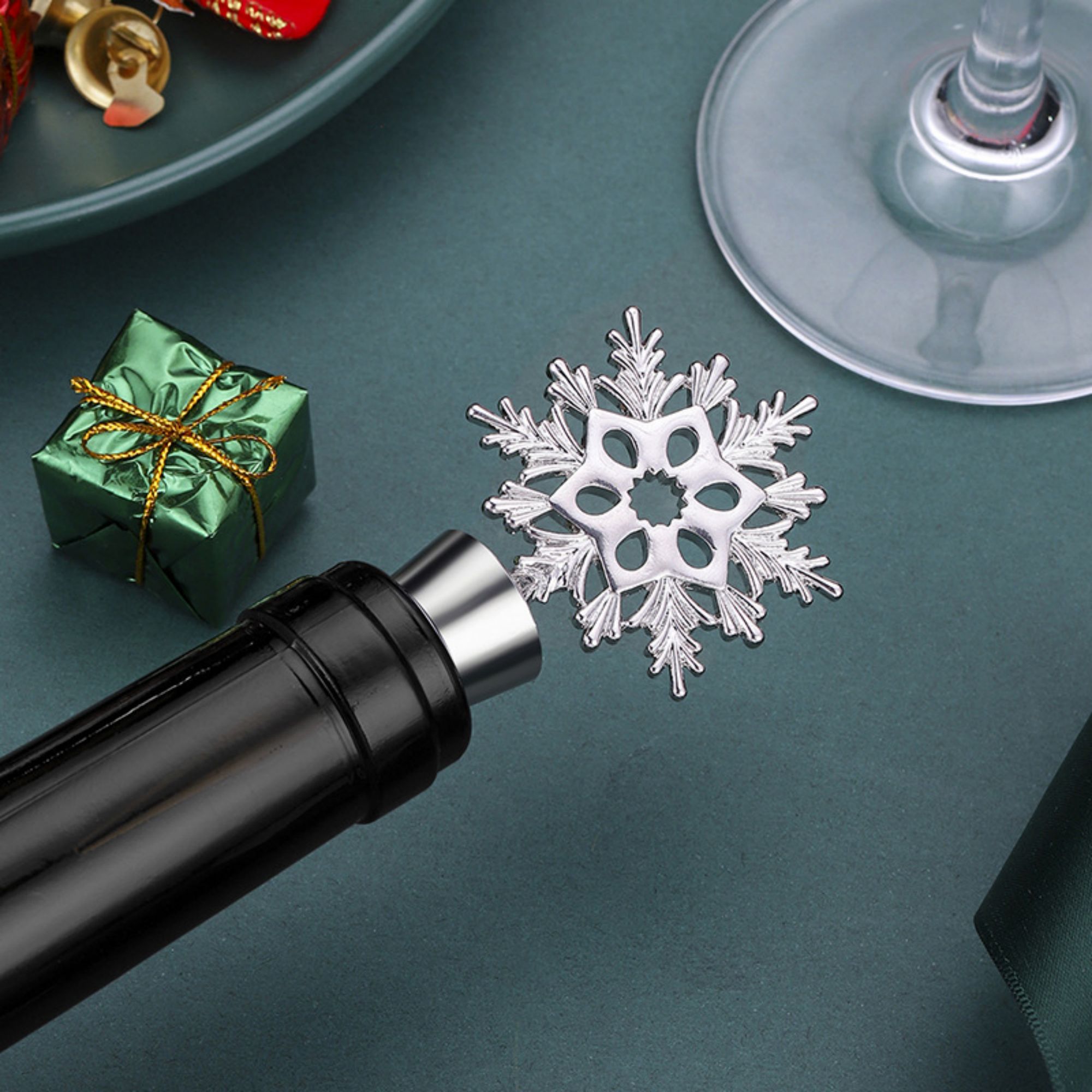 Christmas Snowflake Wine Stopper 2