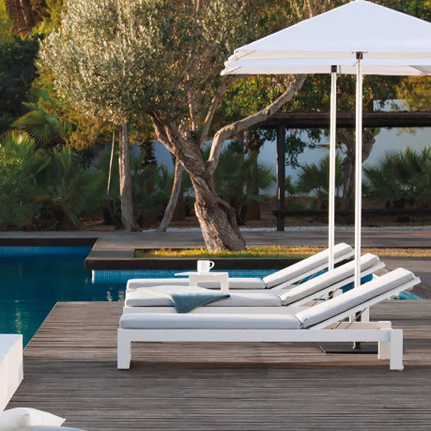 Outdoor Foldable Beach Lounger 6