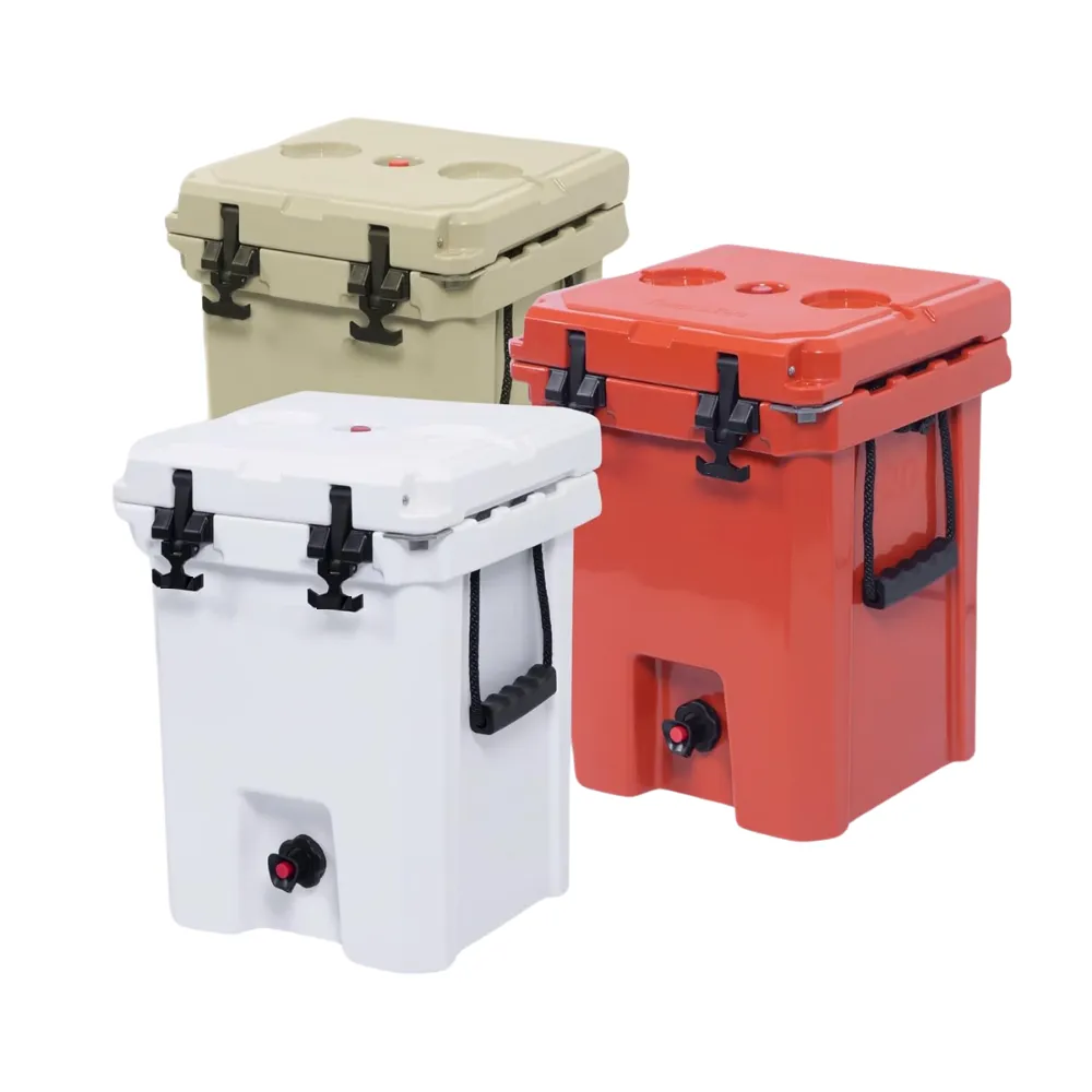 20L Drink Cooler with 2 Molded-in Beverage Holders 7