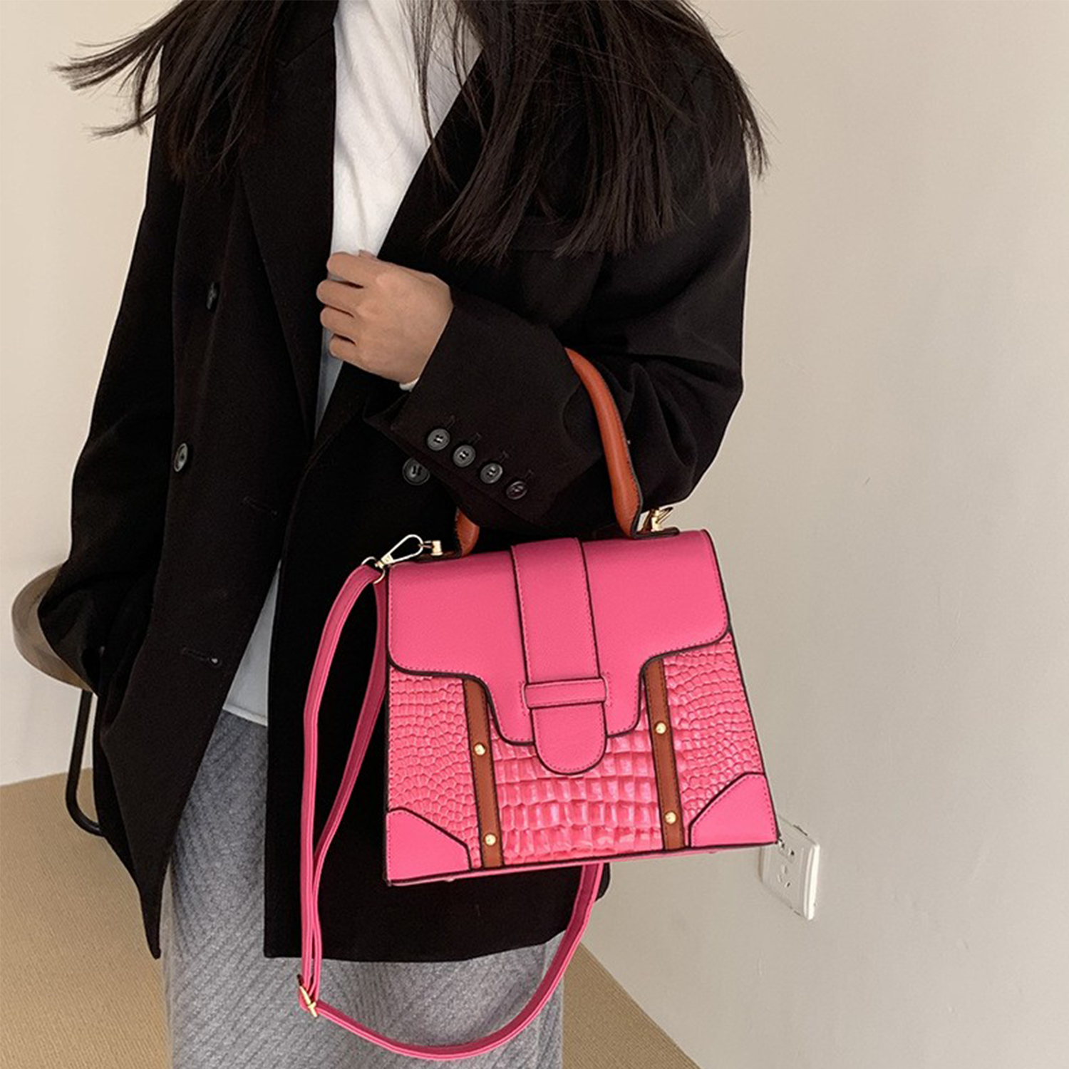 Pu Leather Hand-Held Messenger Bag 15