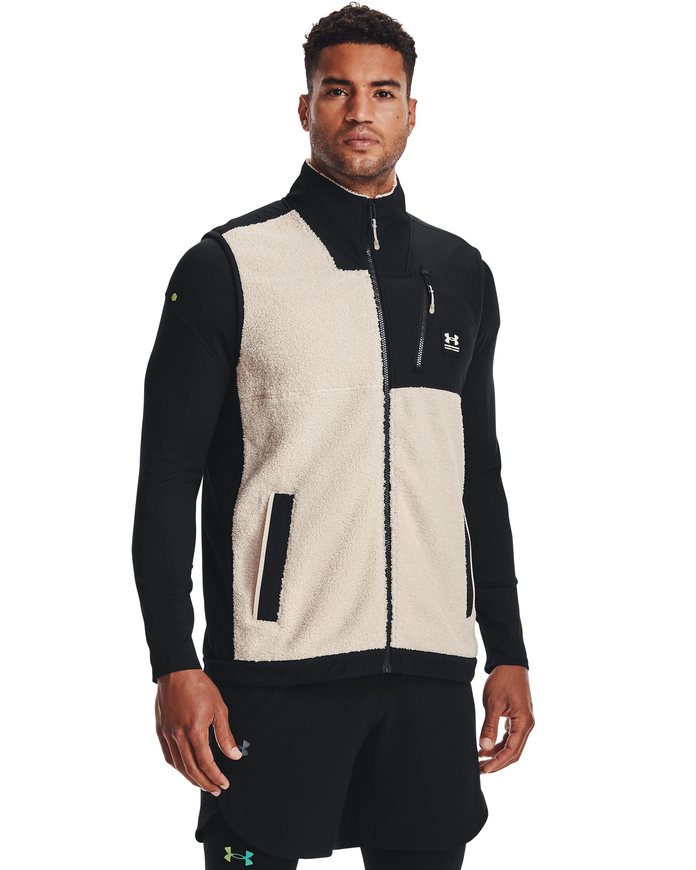 UA Mission Men's Vest 4
