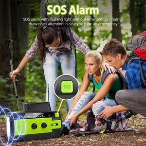Emergency Hand Crank Radio 4